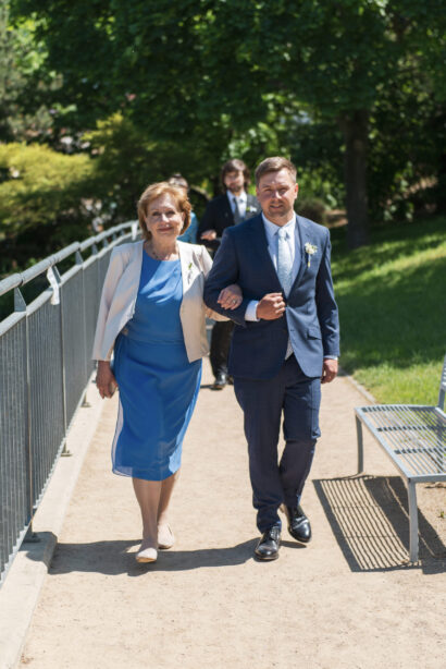svatba riegrovy sady svatebni foceni zizkov prague 016