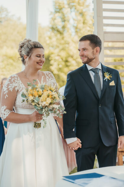 svatba svatebni foceni zamek ctenice petra jiri wedding photo 13