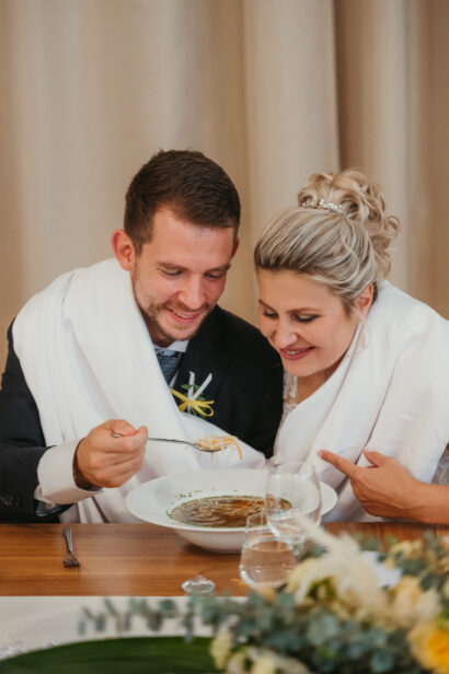 svatba svatebni foceni zamek ctenice petra jiri wedding photo 37